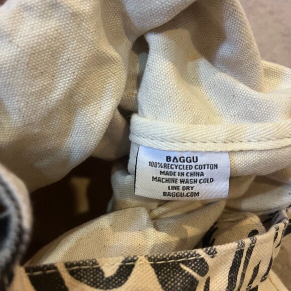 BAGGU white with black wavy shapes - Picture 3 of 11